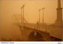 مشکل گرد و غبار در خوزستان و اقدام‌ها برای رفع آن بررسی می‌شود