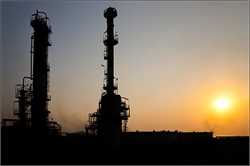 ایرانول و پتروناس در تولید فرآورده‎های نفتی همکاری می‌کنند